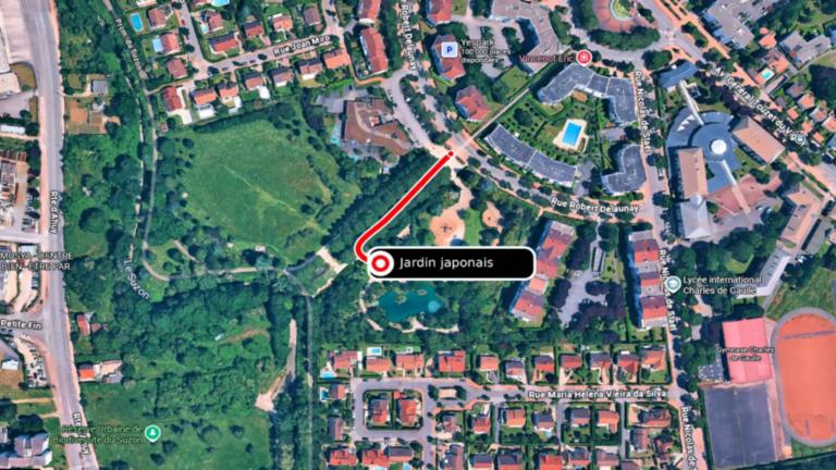 Plan satellite indiquant en rouge le chemin piéton depuis la rue Robert-Delaunay jusqu’au Jardin japonais de Dijon.