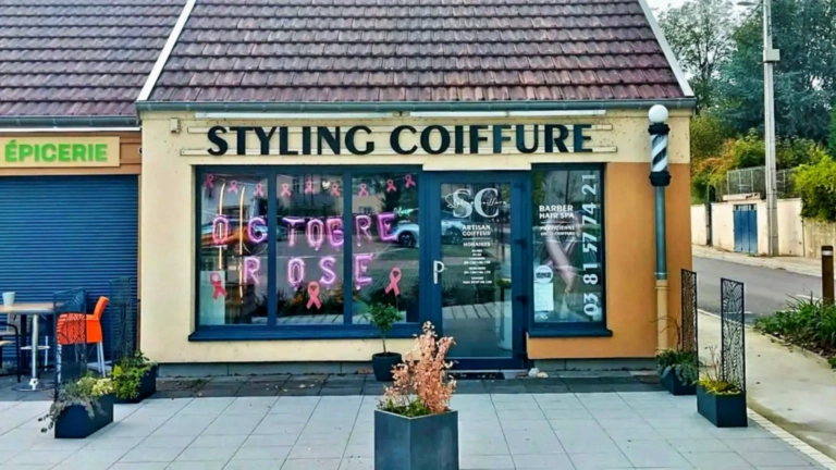 Façade du salon Styling Coiffure, route de Chambornay à Étuz